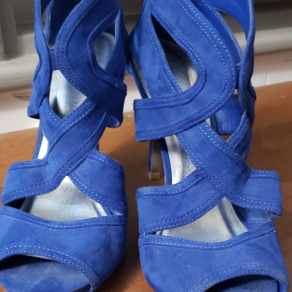 Christian siriano heels!